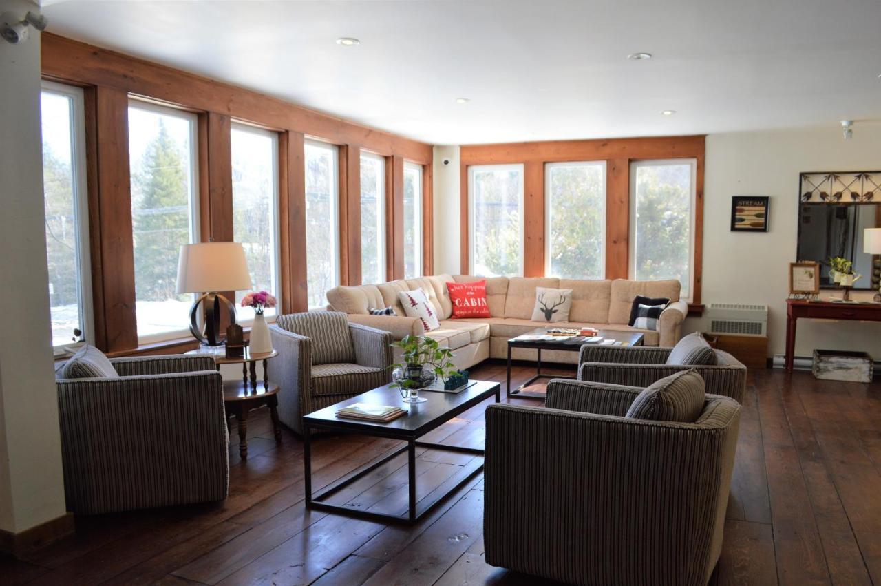 3 Pines Lodge Muskoka 헌츠빌 외부 사진