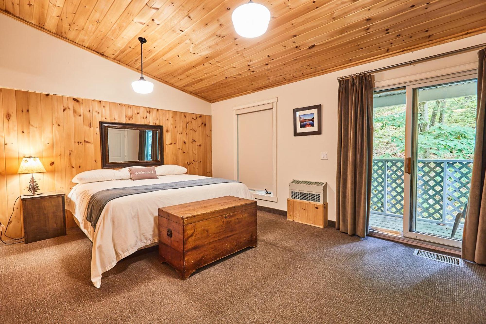 3 Pines Lodge Muskoka 헌츠빌 외부 사진