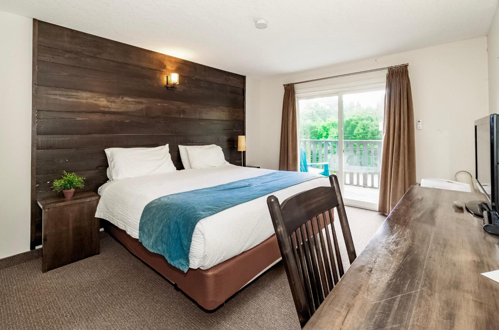 3 Pines Lodge Muskoka 헌츠빌 외부 사진
