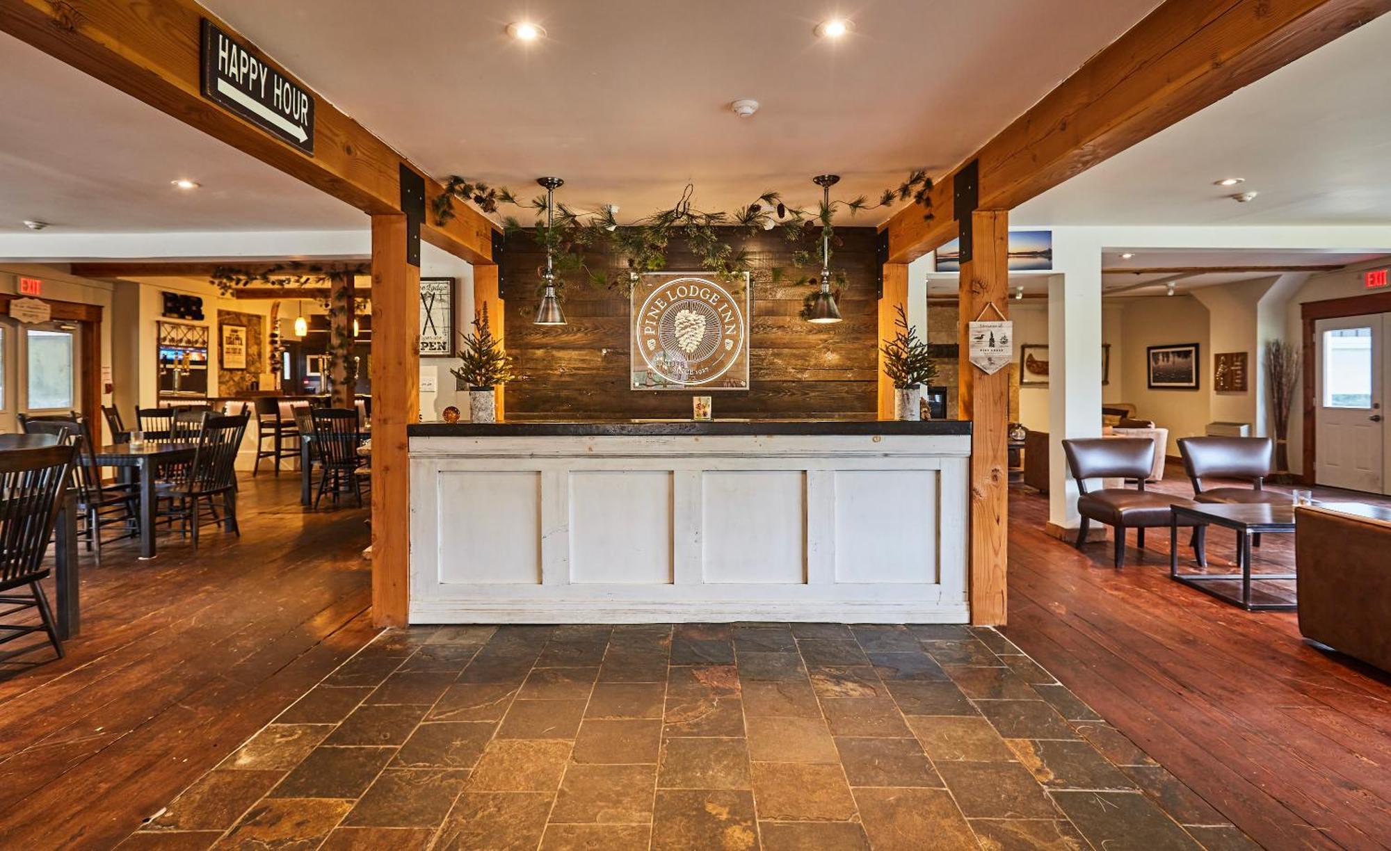 3 Pines Lodge Muskoka 헌츠빌 외부 사진
