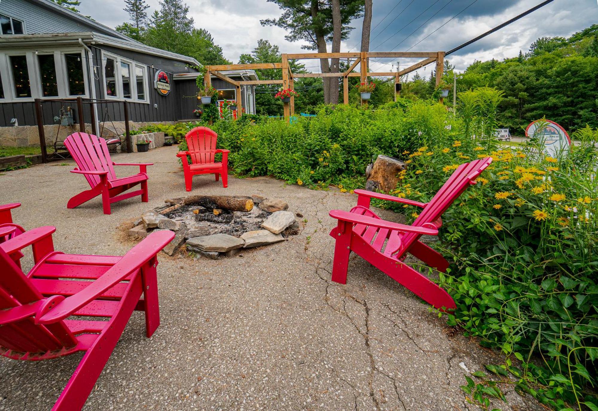 3 Pines Lodge Muskoka 헌츠빌 외부 사진